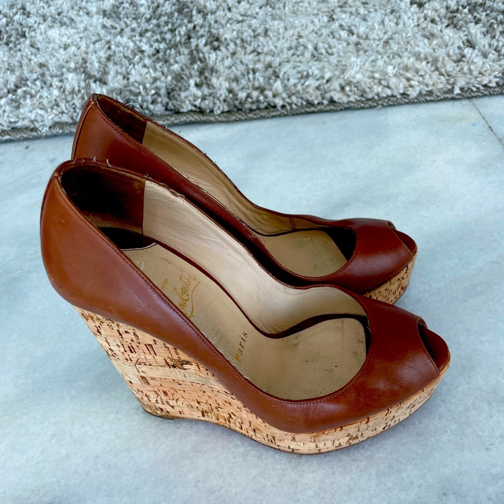 Great style Christian Louboutin wedges